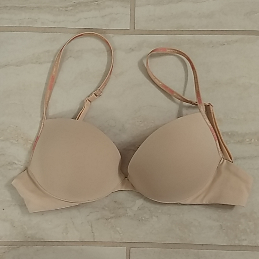 Victoria's secret Pink push up bra sz 32b